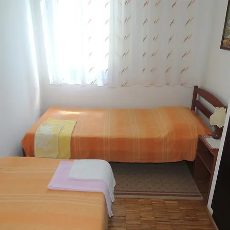 & Studio Vreto