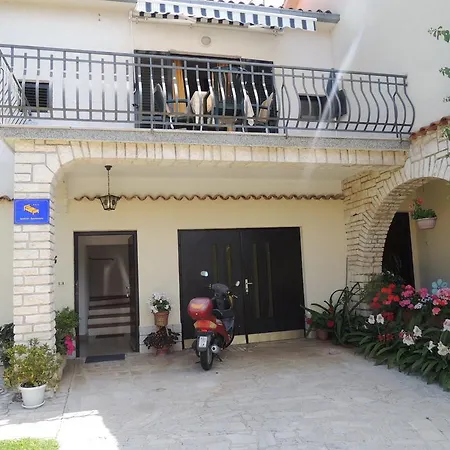 Apartment & Studio Vreto *